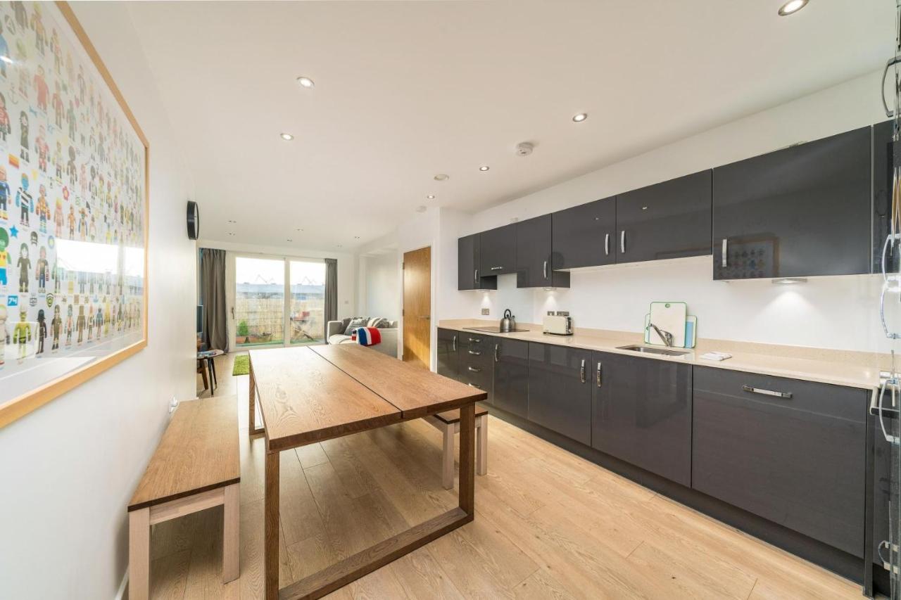 New 2bd Flat 4mins To Excel Centre Fast City Links * Londen